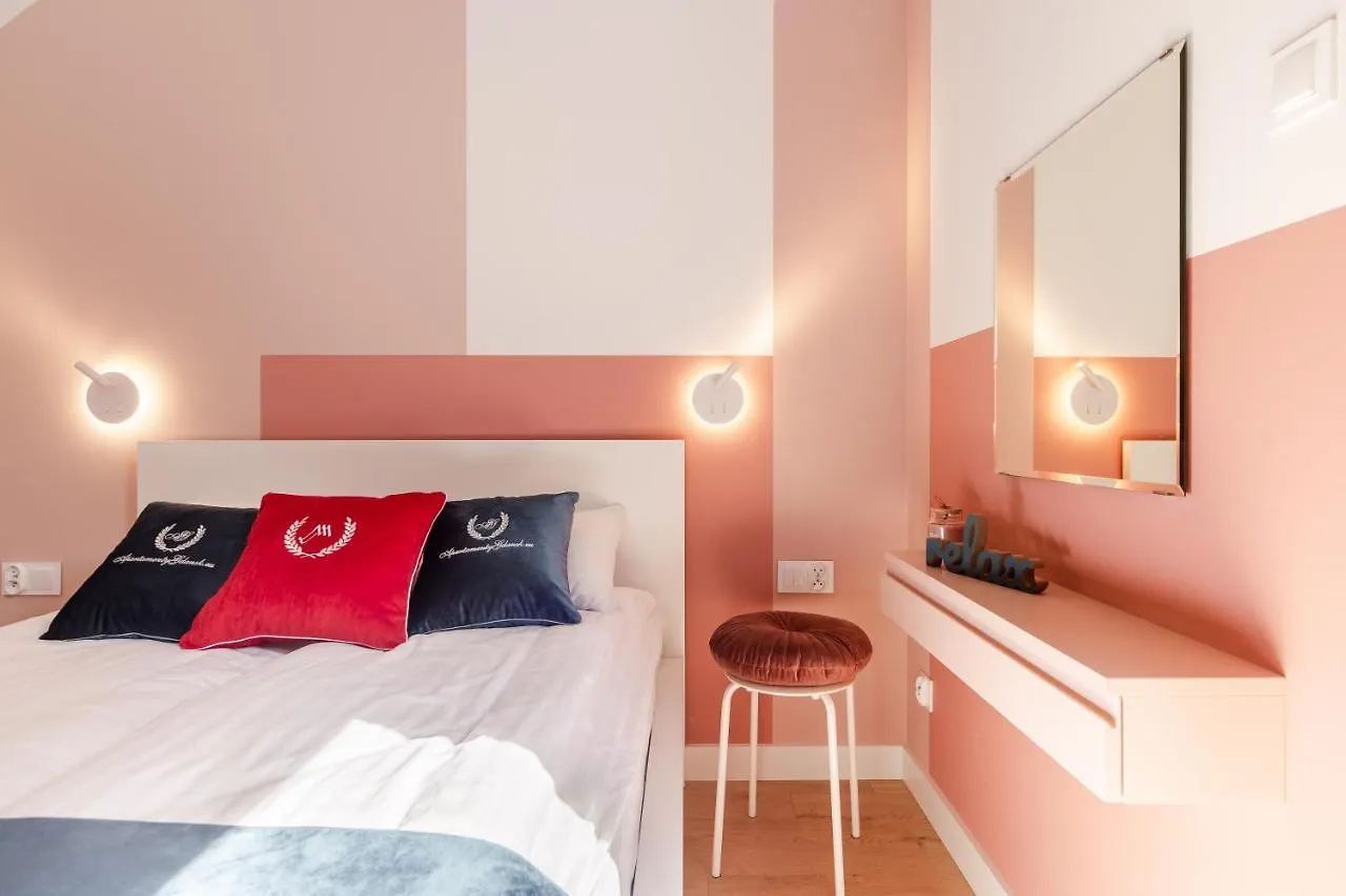 Apartamenty Gdansk Eu - Relax - 2 Km Od Morza, Blisko Przystanku Tramwajowego Πολωνία