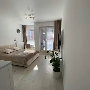 Goldenrise Apartament